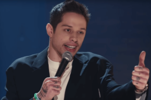 pete davidson alive from New York-nz