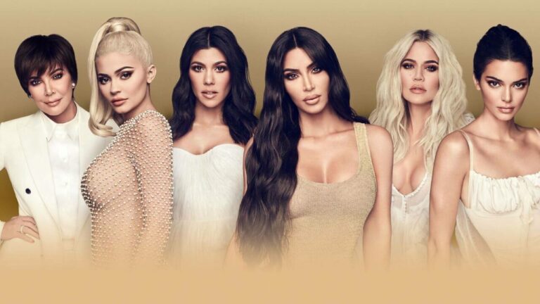 Watch The Kardashians Season 3 Outside USA On Disney Plus