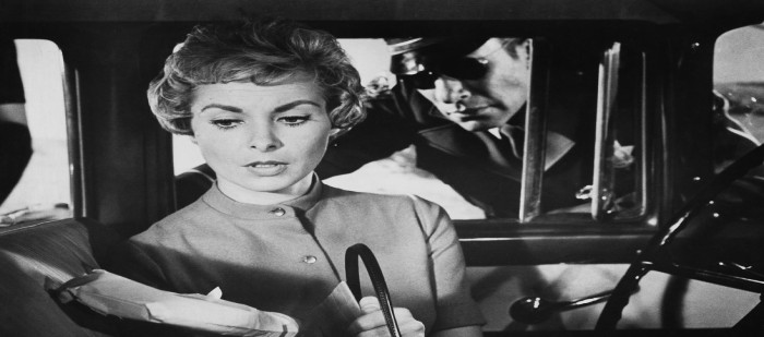  Psycho-1960 Psycho-1960 ist ein amerikanischer Psychothriller aus dem Jahr 1960, der von Alfred Hitchcock inszeniert wurde. Der Film handelt von einer jungen Frau, die in einem abgelegenen Motel von einem psychopathischen Motelbesitzer ermordet wird. Der Film gilt als einer der bekanntesten und einflussreichsten Filme der Filmgeschichte und hat zahlreiche Nachahmer und Remakes 