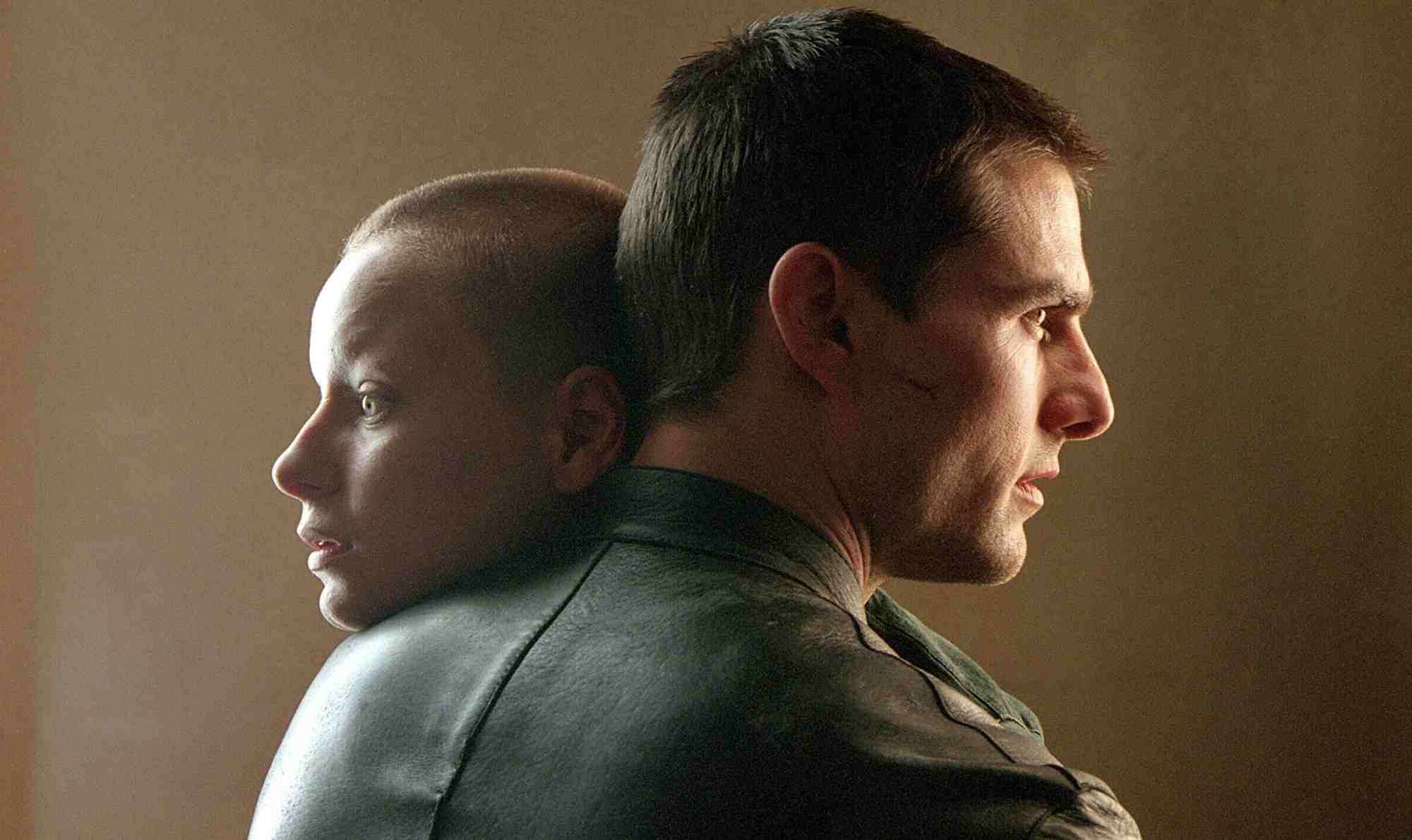 Minority-Report-outside-USA-action-movie