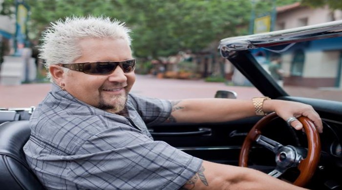 Diners-Drive-Ins-and-Dives